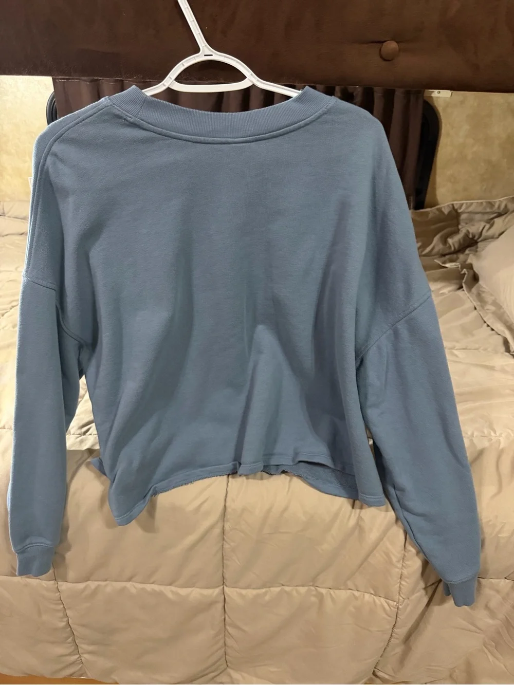 wild fable Blue Cropped Sweatshirt with White Seashells - Picture 3 of 3